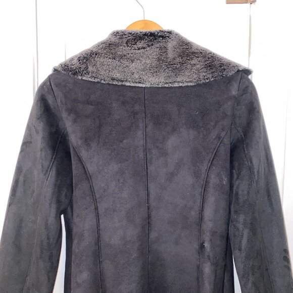 Ellen Tracy Fur Trimmed Black Jacket - Picture 9 of 16